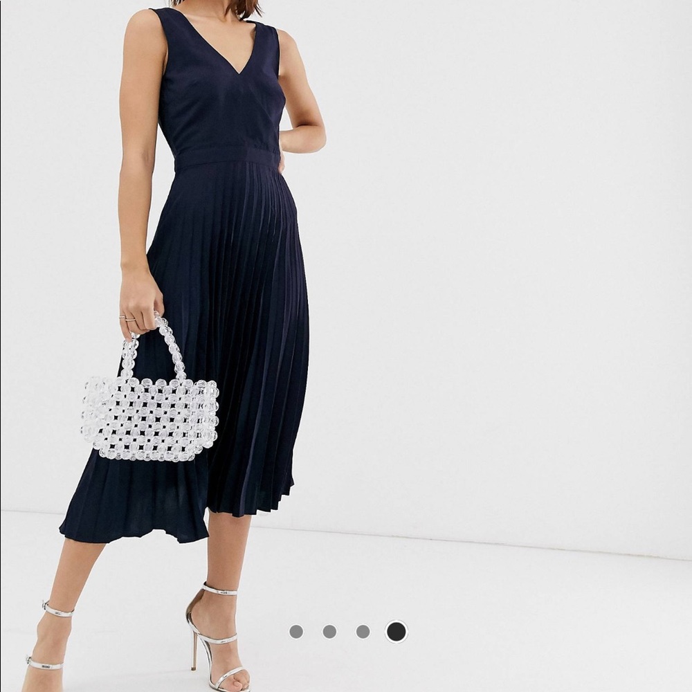 Warehouse Navy Pleat Maxi Dress - Picture 2 of 5